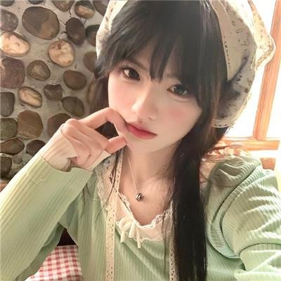 阳光姐妹淘2018 封面